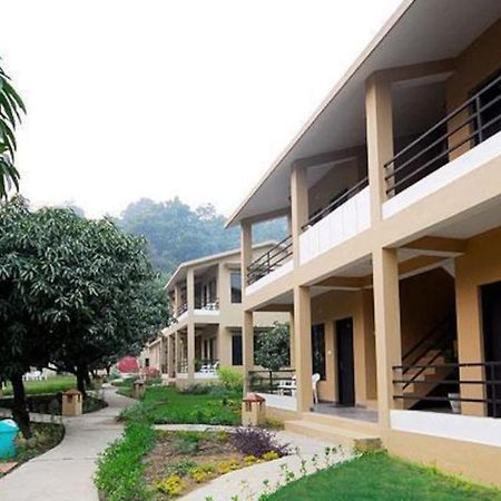 Corbett Aroma Park Hotel Rāmnagar Buitenkant foto